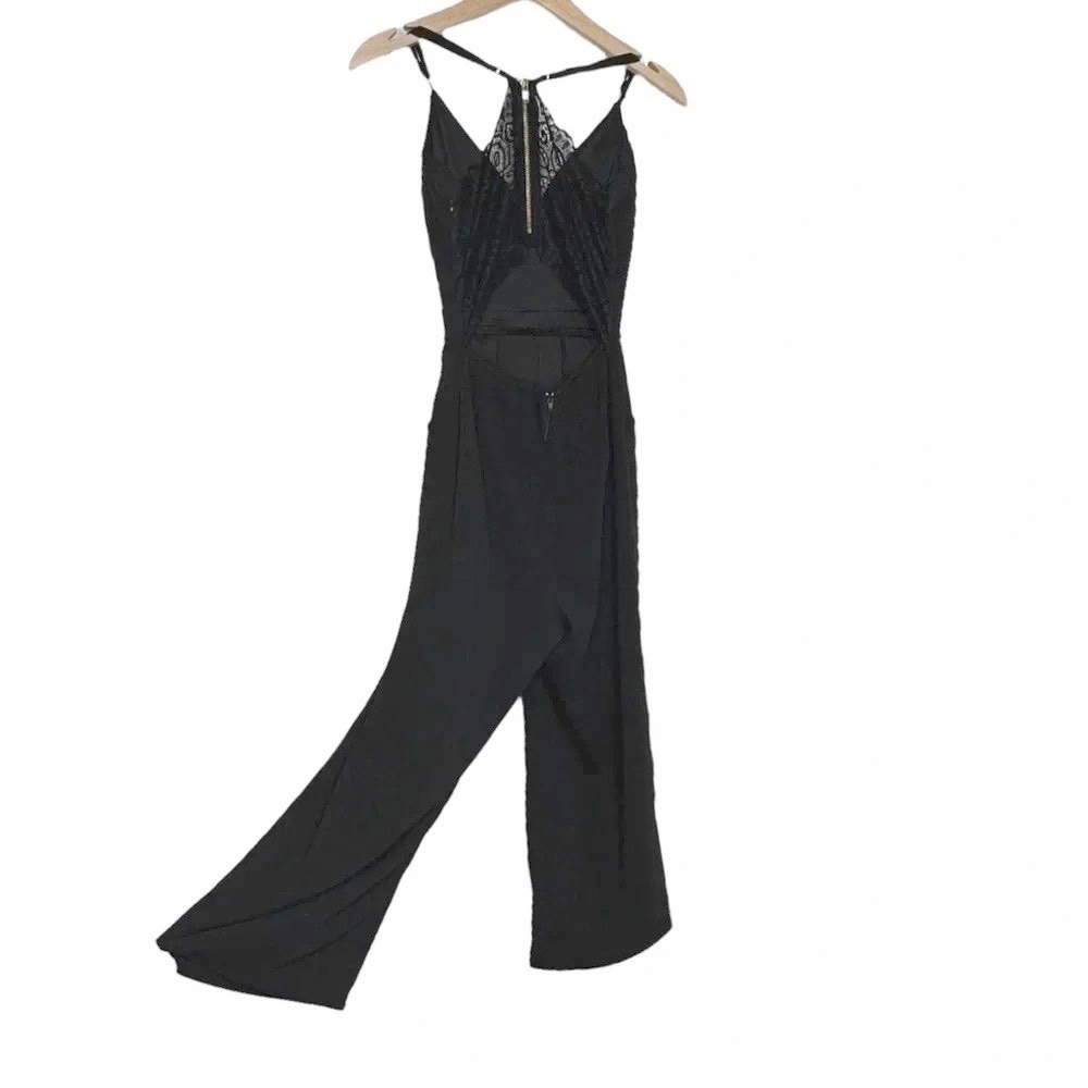 Emerald Sundae Jumpsuit Small Black Lace Racerback Wide Leg Cropped CVY-3405